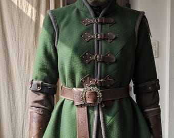 Women’s Medieval Gambeson Armor Jacket, Padded Arming Doublet with Leather Closures for LARP Reenactment |