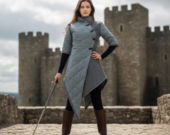 Historical Women’s Gambeson Coat – Grey Quilted Medieval Armor – Reenactment & LARP Clothing
