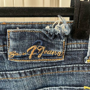 Seven7 Y2K Vaqueros acampanados clásicos de tiro bajo con lavado medio, talla 26 imagen 11