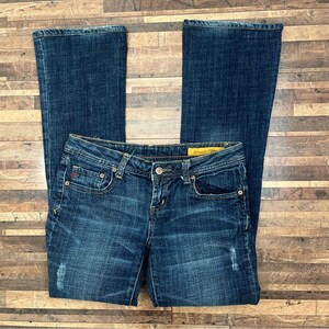 Seven7 Y2K Vaqueros acampanados clásicos de tiro bajo con lavado medio, talla 26 imagen 15