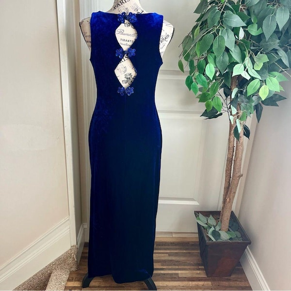 Vintage Blue Velvet Evening Gown, Beaded Back Cutout, Size 5/6