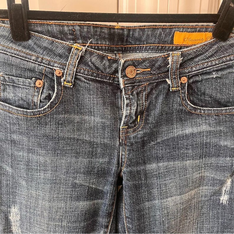 Seven7 Y2K Vaqueros acampanados clásicos de tiro bajo con lavado medio, talla 26 imagen 4