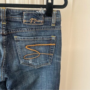 Seven7 Y2K Vaqueros acampanados clásicos de tiro bajo con lavado medio, talla 26 imagen 10