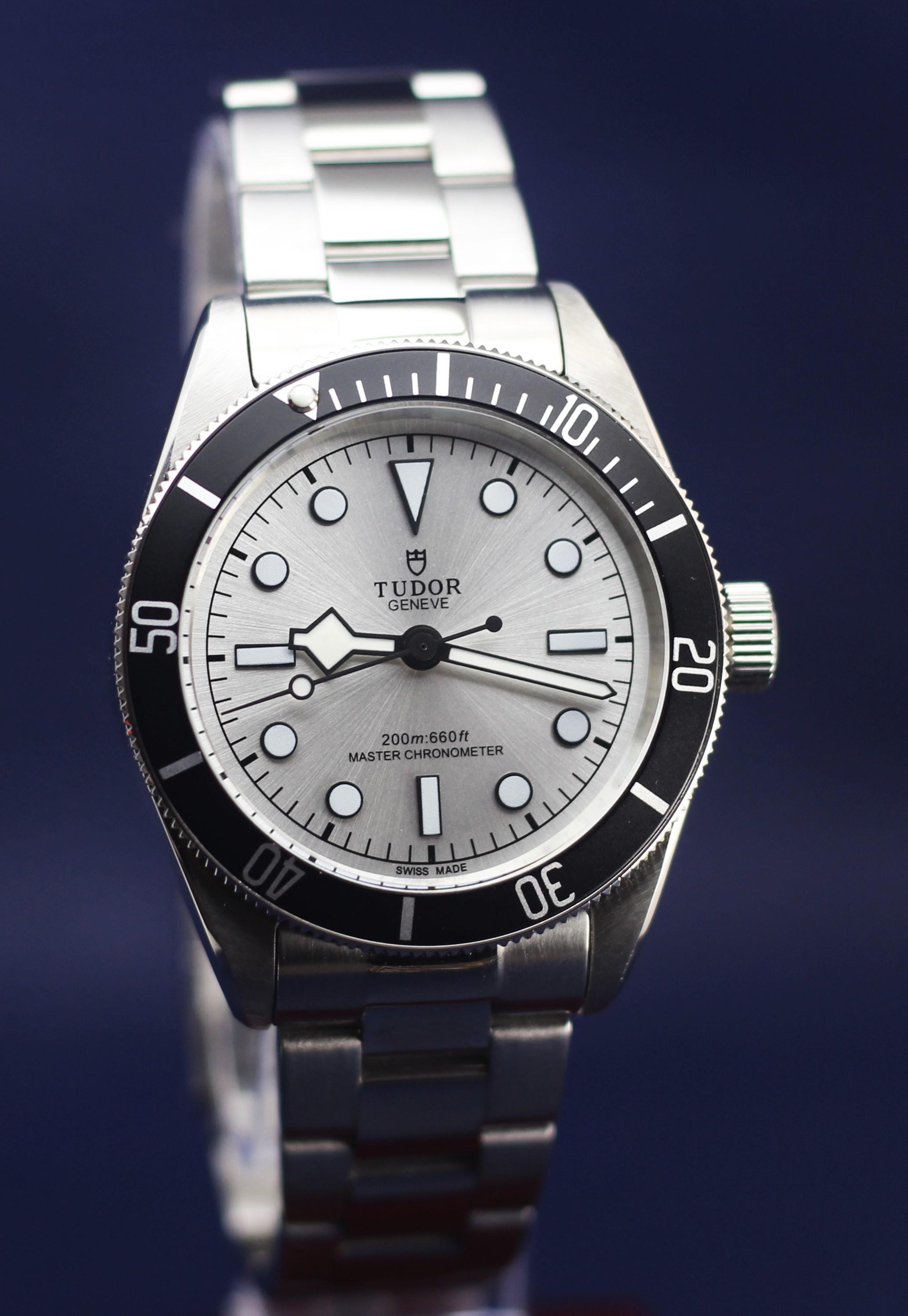 Tudor watch case - Etsy 日本