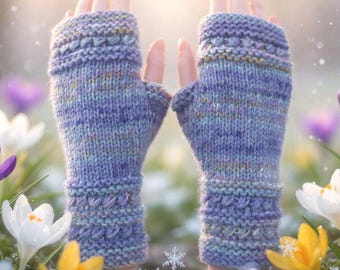 Guantes sin dedos Crocus: Regalo de primavera para ella, mezcla suave