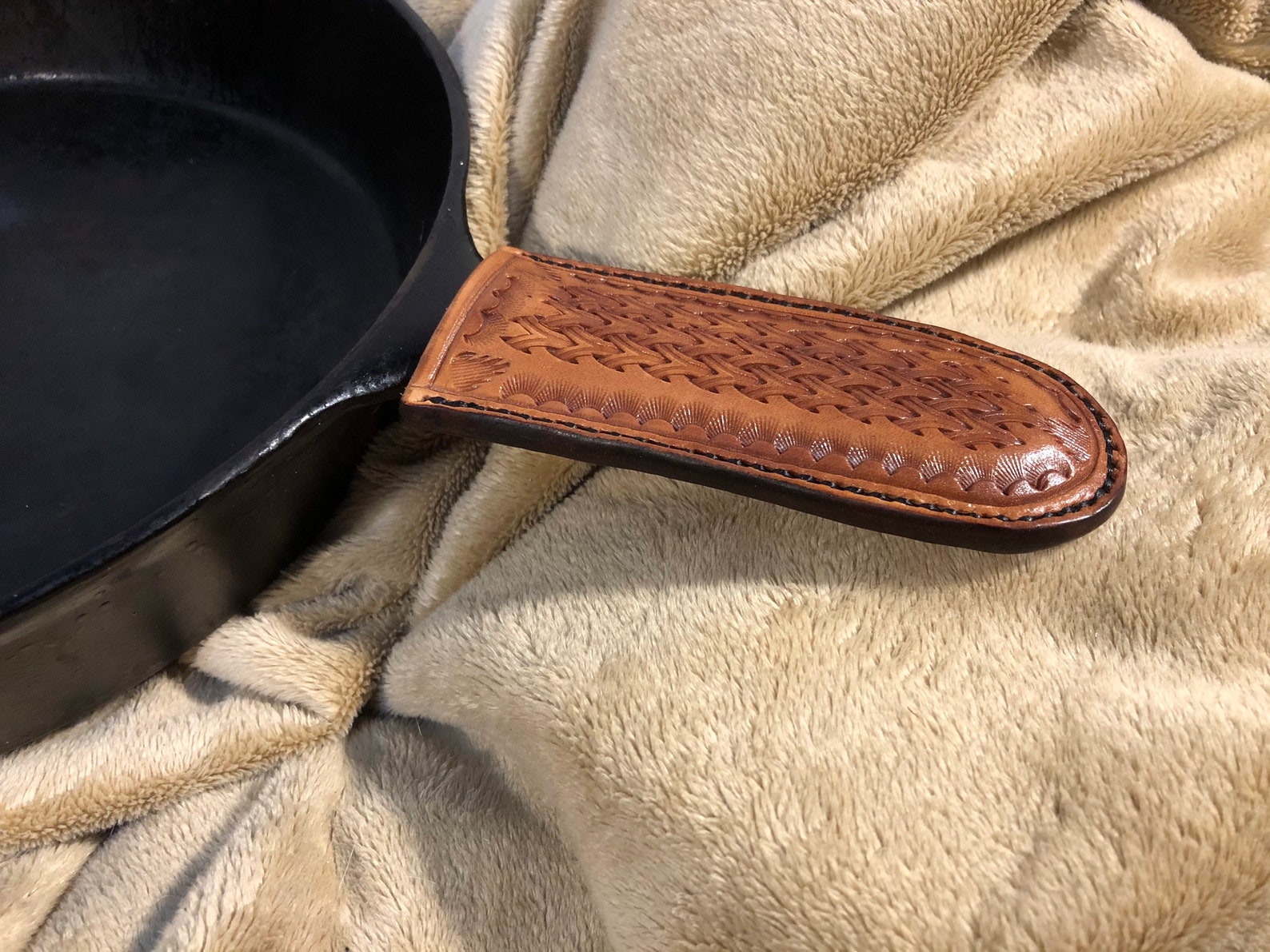 20 Leather Cast Iron Skillet Handle Cover Quantity of 20 Etsy