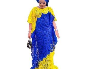 Boubou Kaftan Kleid aus afrikanischer Spitze: Eleganter Rundhalsausschnitt, unregelmäßiger Saum, traditionelle Kleidung für die Kirche