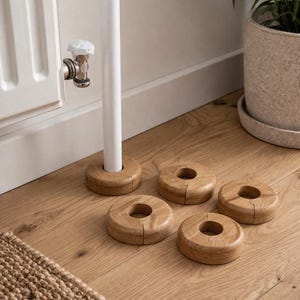 Solid Oak Radiator Pipe Covers – 15mm Wooden Pipe Collars – Natural Oak Finish – Split Design for Easy Fitting