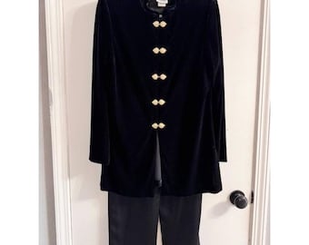 VTG Karen Kwong Womens SZ 8 Black Velvet Pant Suit w/Gold Buckles Formal Retro