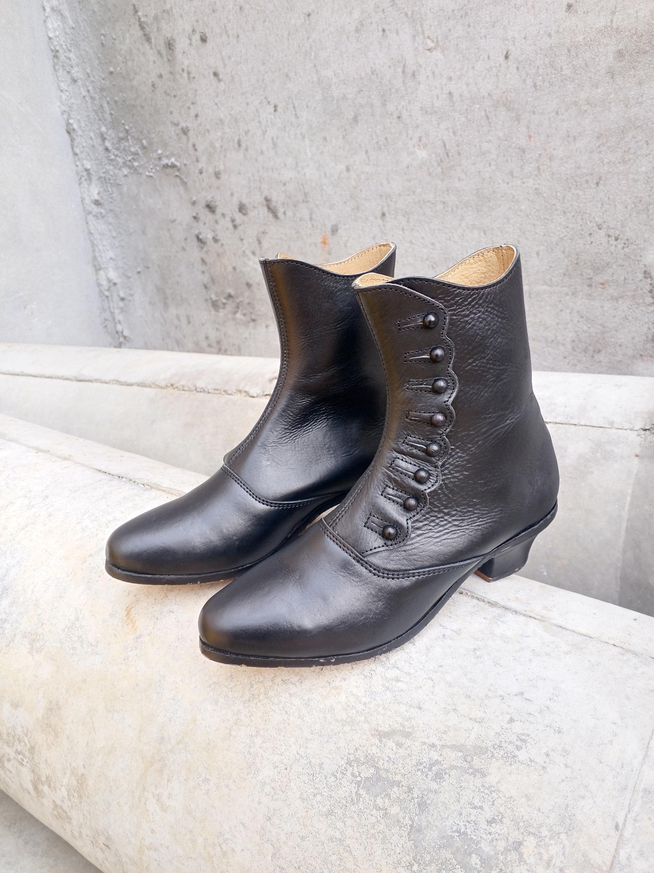 Victorian button boots - Etsy 日本