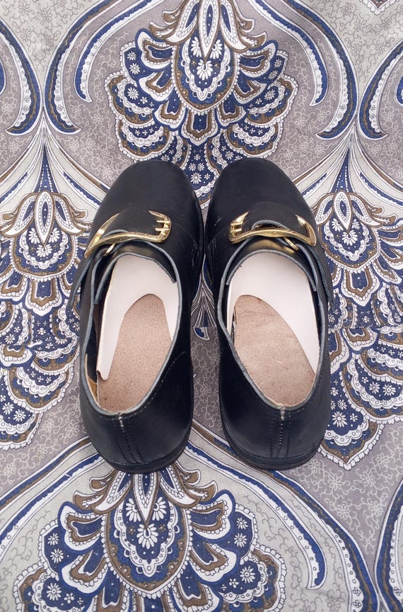 Napoleon Style Handmade Black Leather Buckle Shoes – Historical