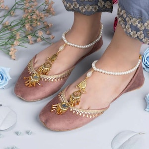 Handmade Velvet Khussa | Pakistani Jutti Bridal Shoes