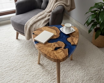 Table d'appoint en bois d'olivier époxy : table d'appoint Live Edge faite main