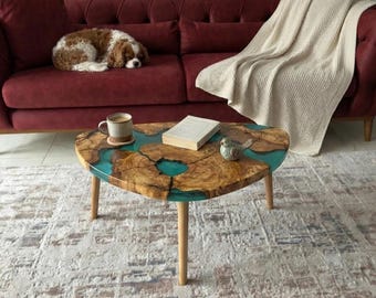 Table basse faite main en bois d'olivier et en résine époxy - Table centrale de luxe naturelle