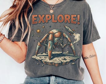 Retro Space Crab Graphic Tee, Vintage Sci-Fi Rocket Shirt, Explore Astronomy T-Shirt