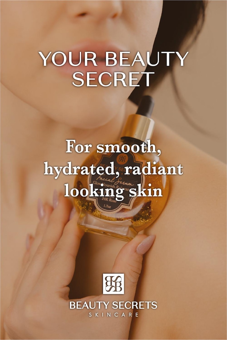 Puede incluir: Un frasco de vidrio de suero facial 24K Rose con tapa de gotero dorada, que contiene escamas doradas en un l&iacute;quido &aacute;mbar. La etiqueta indica 1.7oz. Texto superpuesto: YOUR BEAUTY SECRET. For smooth, hydrated, radiant looking skin. BEAUTY SECRETS SKINCARE.