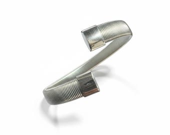 Ribbed Cuff