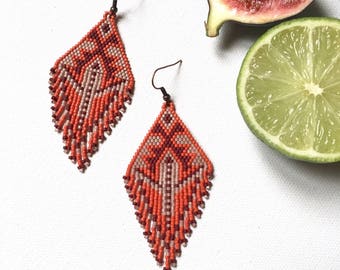 Fringe Seed Beaded Earrings in Native American Style Kwanita Terracota Red Nude Brown