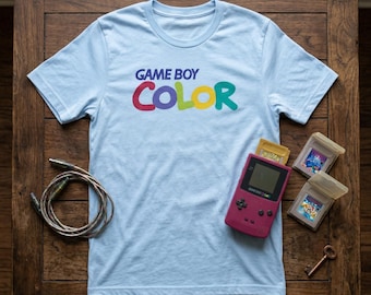 Game Boy Color Graphic Tee | 90er Jahre Nostalgie Spielbekleidung