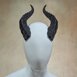 Lightweight Costume Natural Dragon Horns
