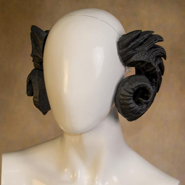 Lightweight Costume HEDGE Horns