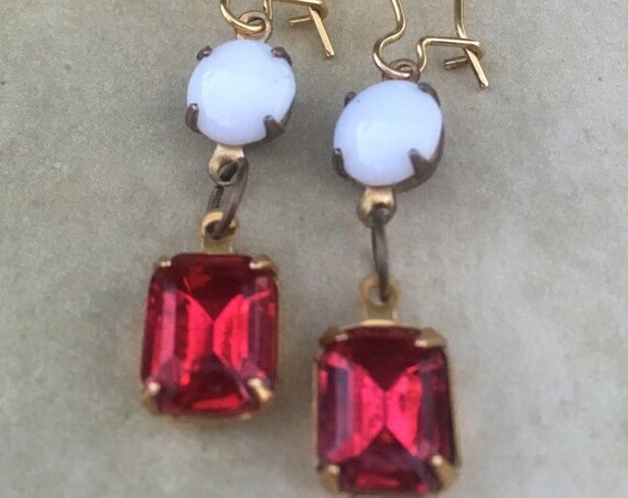 Dangle and Drop Earrings, Earrings for Women, Vintage Earrings, Antique Jewelry, Art Deco Earrings, Pink Earrings, Vintage Jewelry