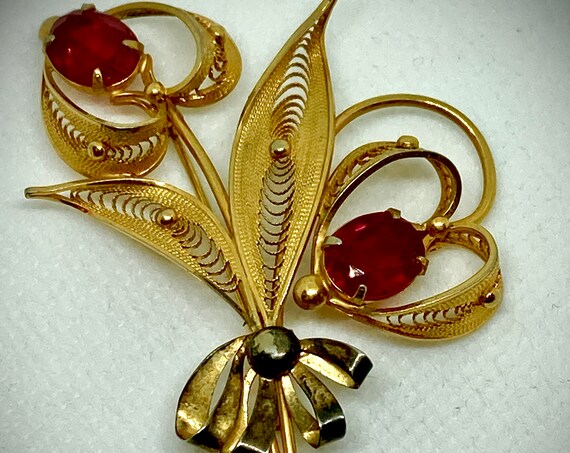 Handmade Gold and Red Rhinestone Flower Brooch, Vintage Brooch, Vintage Pin, Vintage Lapel, Gold and Red Rhinestone Pin