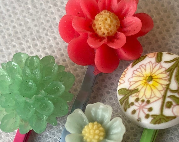 Handmade Vintage Flower Bobby Pins for Hair