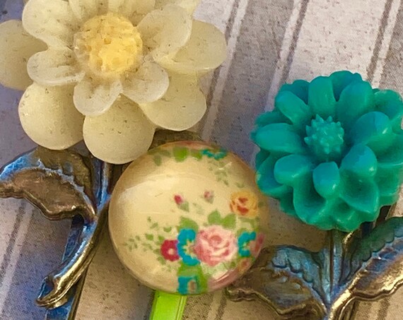 Handmade Bobby Pins for Women , Hair Accessories, Flower Bobby Pins