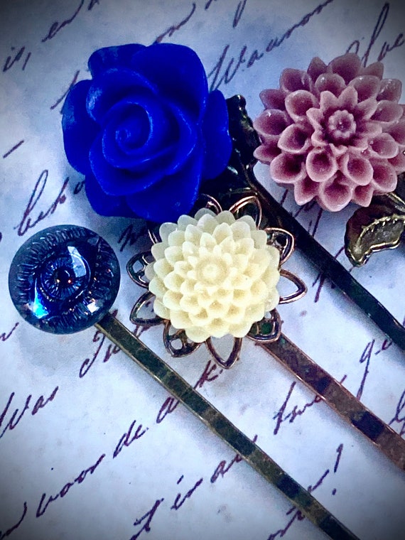 Handmade Third Eye Blue Bobby Pin Set for Women