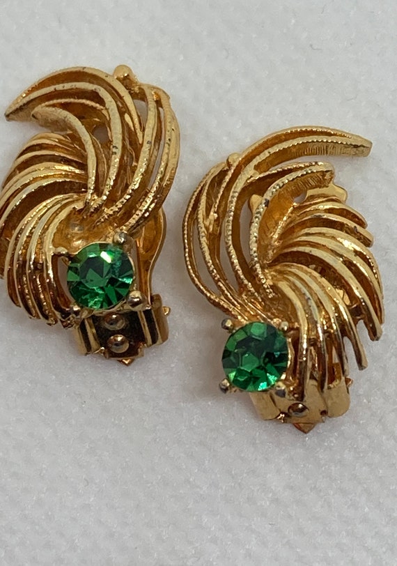 Vintage Rhinestone Clip on Earrings for Women, 1950’s Vintage Clip On Earrings, Antique Earrings, 1950's Estate Earrings