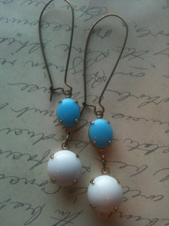 Jewelry, Earrings for Women, Dangle and Drop Earrings, Swarovski Earrings, Blue and White Earrings, Vintage Jewelry, Vintage Earrings