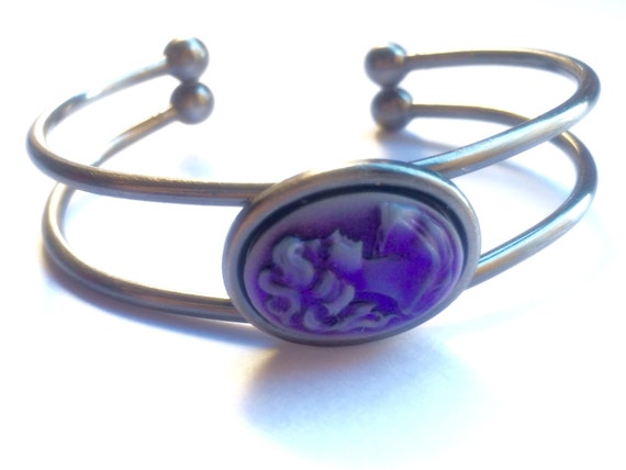 Jewelry, Bracelet for Women, Cameo Bracelet, Cuff Bracelet, Adjustable Bracelet, Cameo Bracelet, Bangle Bracelet