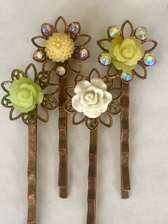 Handmade Crystal Flower Bobby Pins for Hair