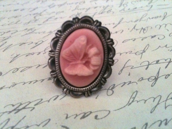 Pink Butterfly Cameo Ring for Women, Cabochon Ring, Adjustable Ring, Steampunk Ring, Victorian Ring, Romantic Ring