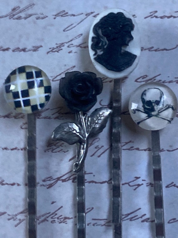 Handmade Black and White Cameo Bobby Pin Set for Women