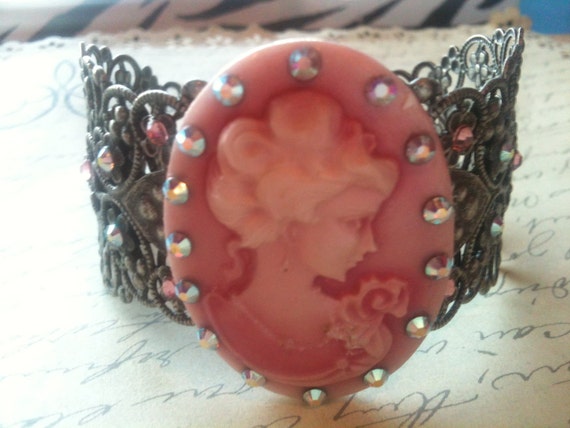 Handmade Adjustable Pink Lady Cameo Bracelet