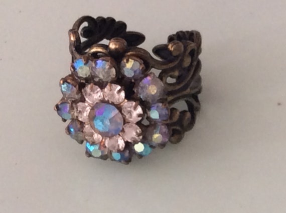 Handmade Vintage Swarovski Flower Ring with rhinestones