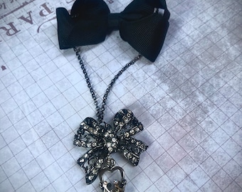 Handmade Adjustable Bow and Key Necklace for Women