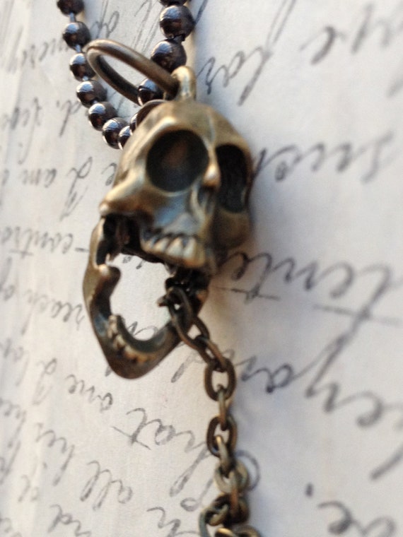 Handmade Laughing Skull Necklace for Men, Men's Prison Key Necklace, Movable Jaw Necklace