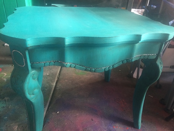 Home and Living, Vintage Furniture, End Table, Living Room, Distressed Furniture, Upcycled Furniture, Repurposed, Upcycled, Reclaimed