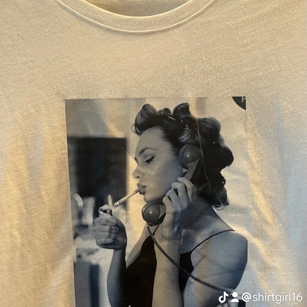 Handgemachtes Scarlett Johansson T-Shirt für Frauen mit Swarovski Kristallen