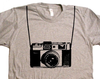 Camera with Printed Straps T-Shirt Funny Shirts Camera Shirt Gifts For Photographers Shoot Pictures Funny Tshirts Mens T-Shirts Graphic Tee