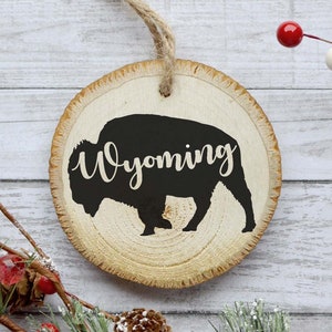 Wyoming Ornament, Christmas Tree Ornament, Natural Pine Wood Slice, Buffalo Ornament Decoration, Gift Idea