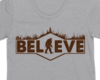 Bigfoot T-shirt, rolig Sasquatch-tröja, campingtröjor, presenter