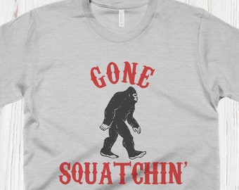 Vorbei Squatchin T-Shirt, Bigfoot Shirt, Camping Shirts, Geschenke