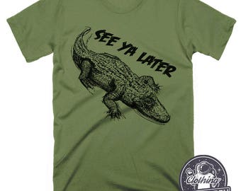 shirt with an alligator on it