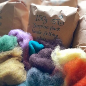 Needle Felting Wool Goodie Bag 150g Scandinavian Dyed Wools Felt Supplies Spinning Fiber Fibre Crafts Art Batt Yarn Roving Colours Colors