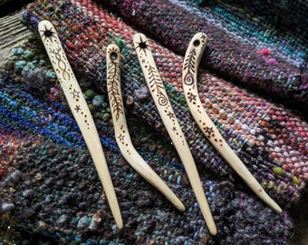 ONE Wooden Weaving Needle - Wildcrafted Magical Tapestry Weaving Nalbinding Yarn Bodkin Forest Fiber Art Knitting Needles Loom Wool Craft