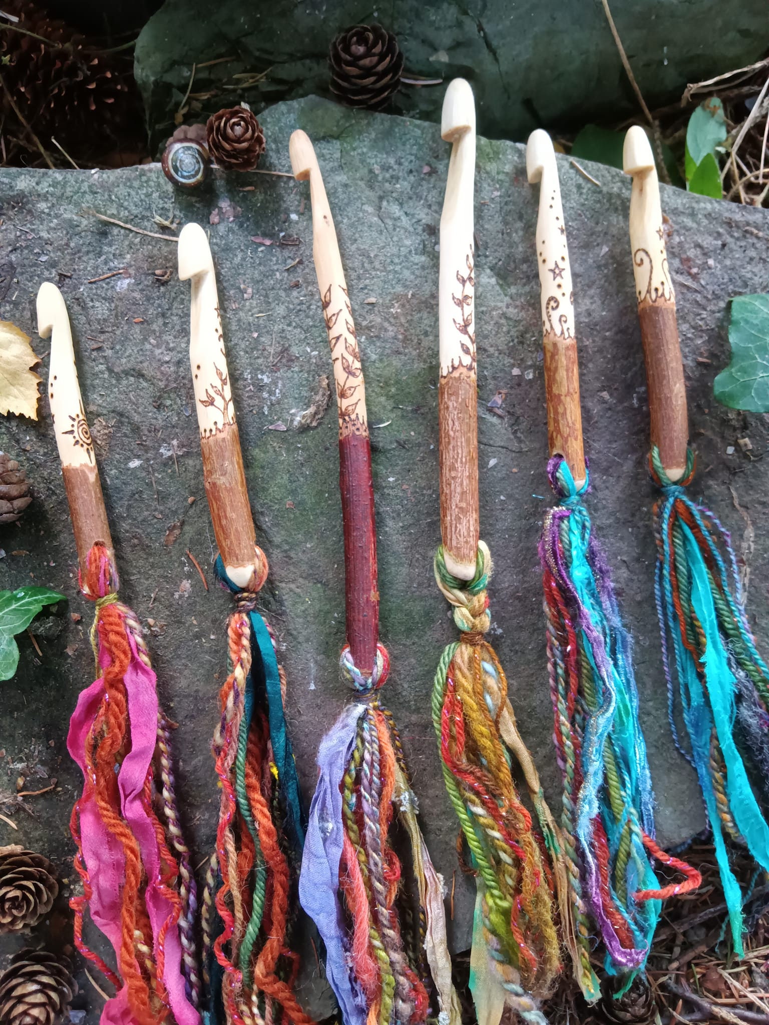 Wood Crochet Hook / Hand-Carved — TwigBerryStudio